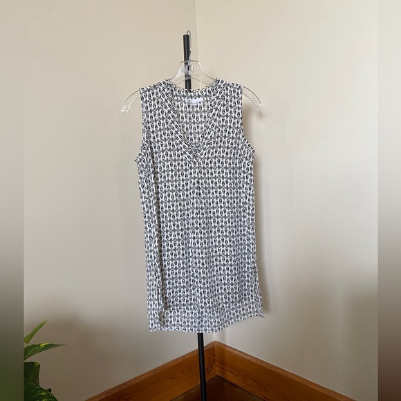 DR2 High-Low Sleeveless Top Oversized XS Black & White - Picture 8 of 13